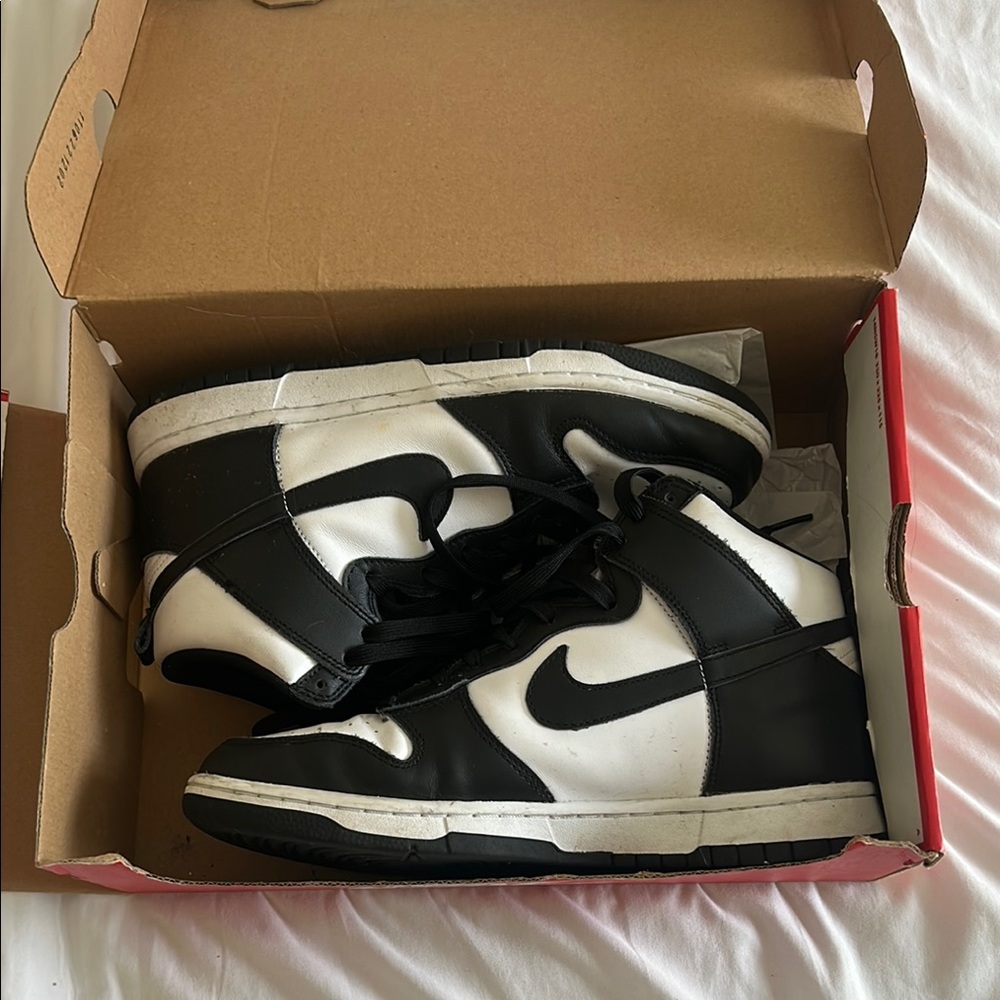 Nike Dunks